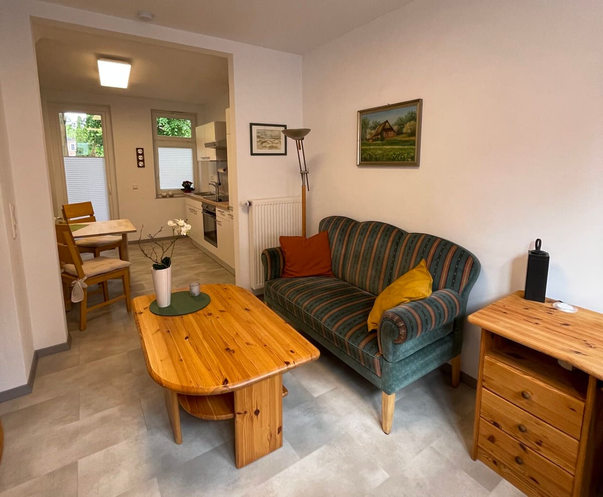 Gemütliches Wohnzimmer im Ferienhaus Dat lütje Hus in Aurich